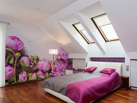 Фотообои спальня цветы пионы