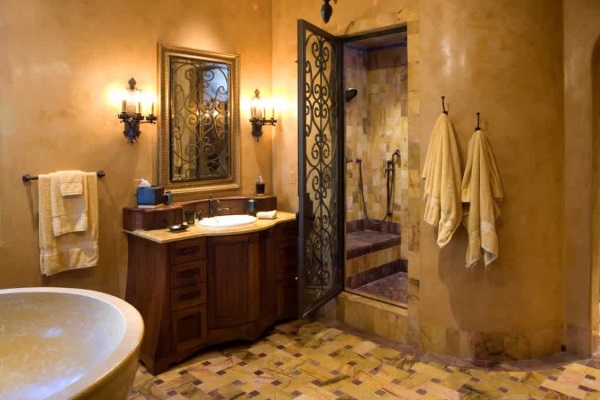 Прекрасная венецианская штукатурка в ванной фото