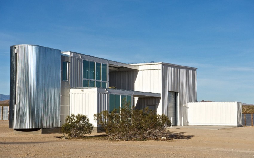 Экстерьер дома в пустыне Mojave Desert от Ecotec Design