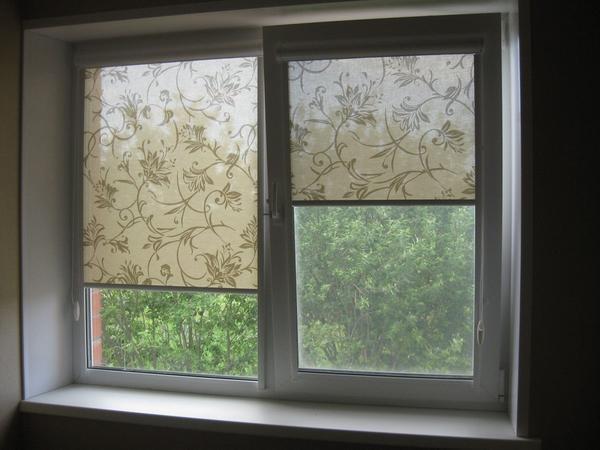Выбирая рулонные шторы для пластиковых окон, следует учитывать стиль, в котором выполнен интерьер