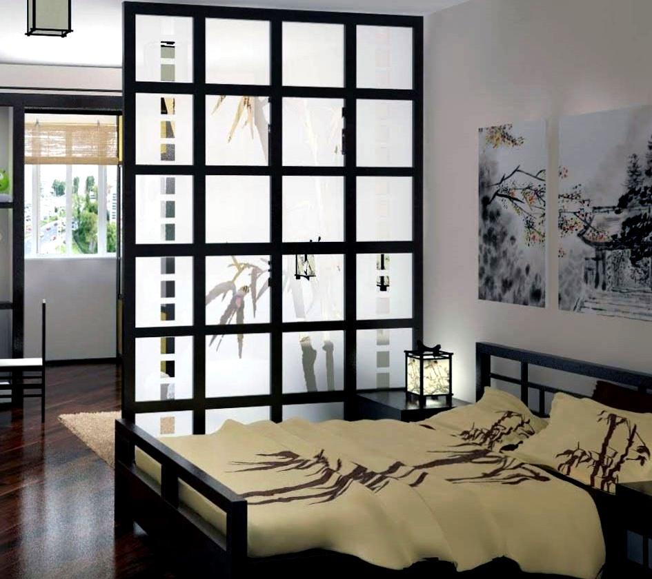 Раздвижная перегородка из бамбука, используемая в качестве межкомнатной двери, является обязательным атрибутом спальни в японском стиле