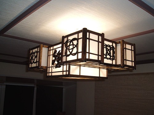 Потолочный светильник в японском стиле