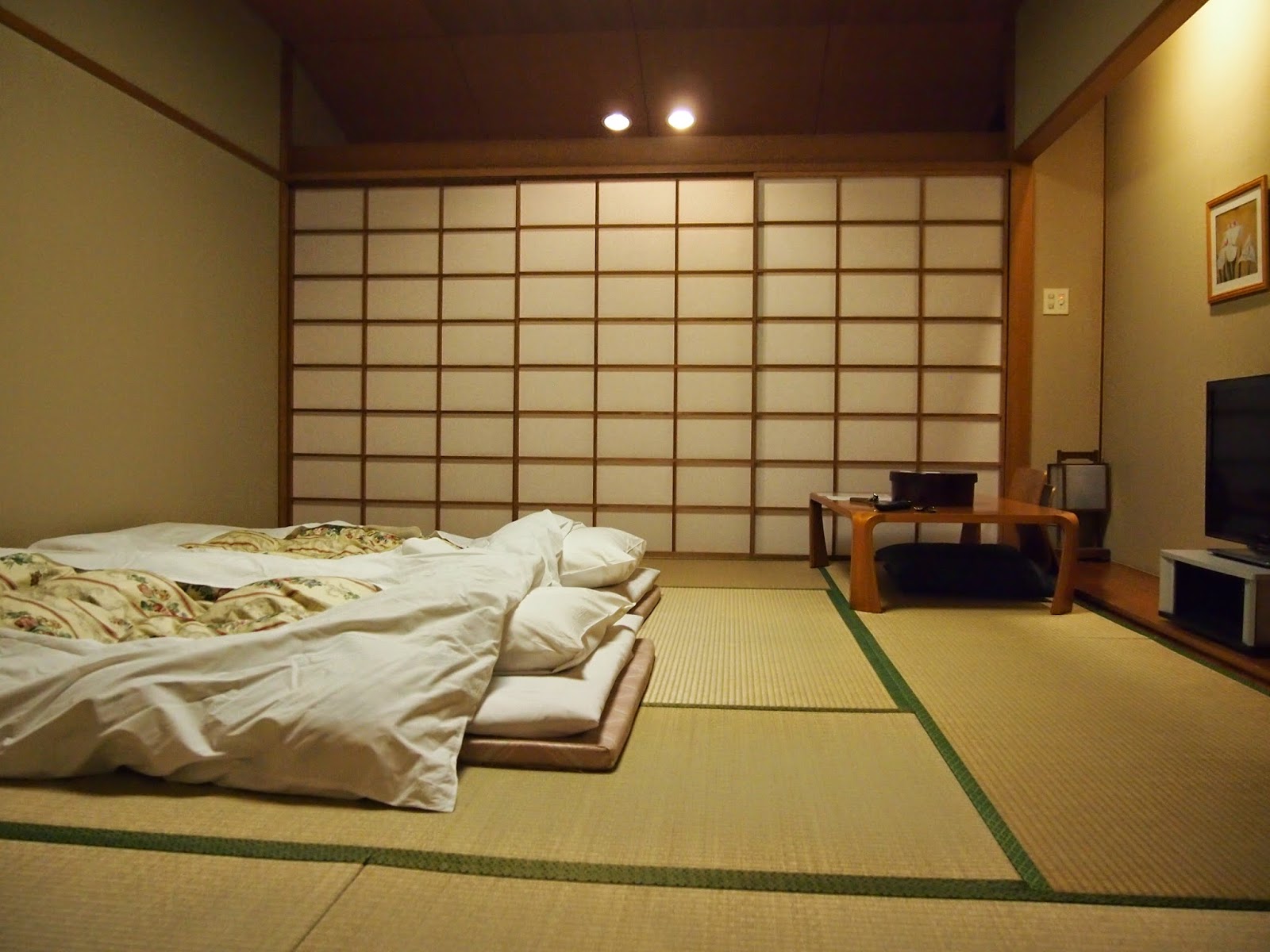 Циновка в спальне в японском стиле