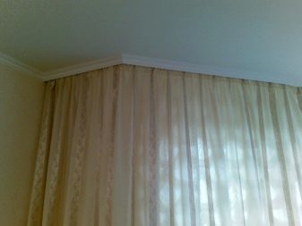 Потолочный карниз