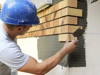 Выбираем плиточный клей для наружных работ
