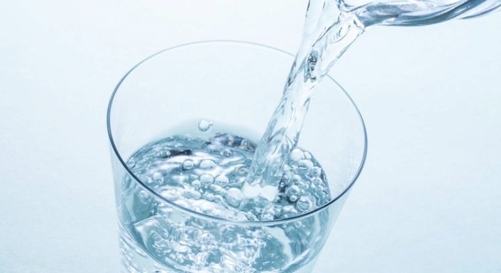 «Аквафор» или «Барьер»: какой фильтр для воды лучше?