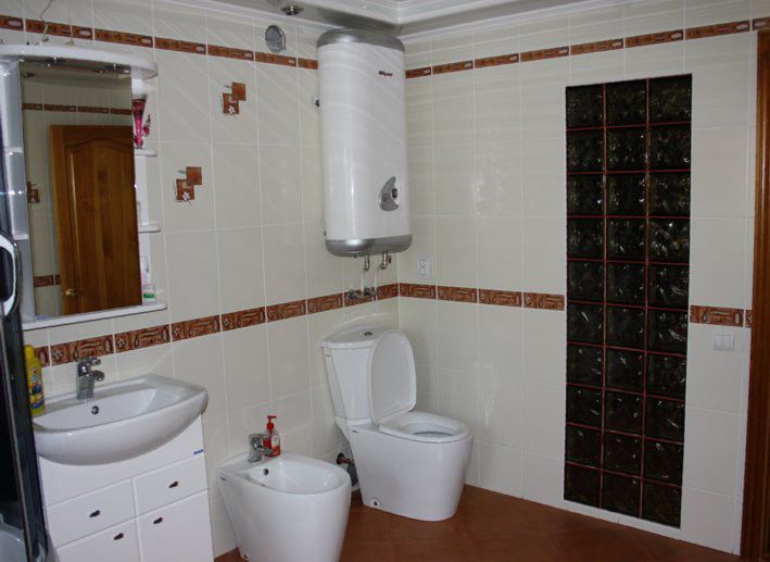 Накопительные водонагреватели лучше всего подходят для установки в квартирах и домах, использующихся для постоянного проживания