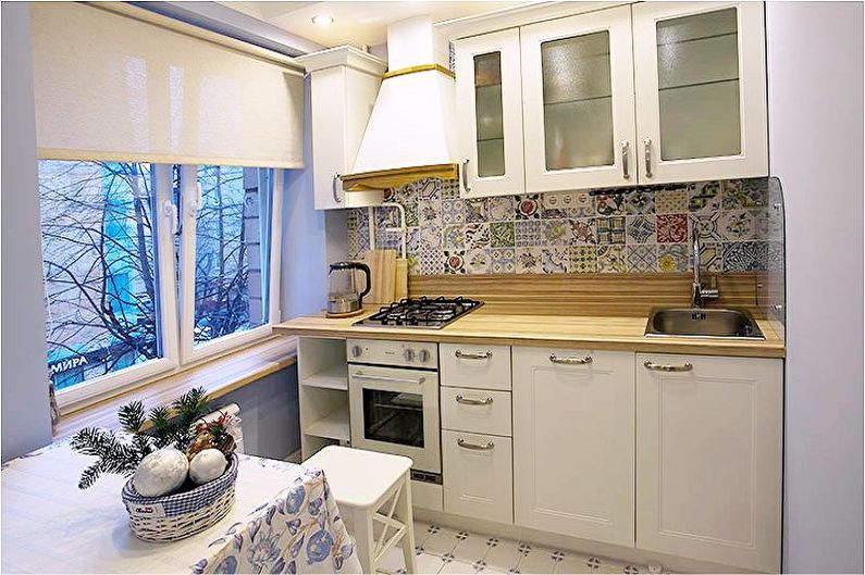 Рулонные шторы для кухни - фото