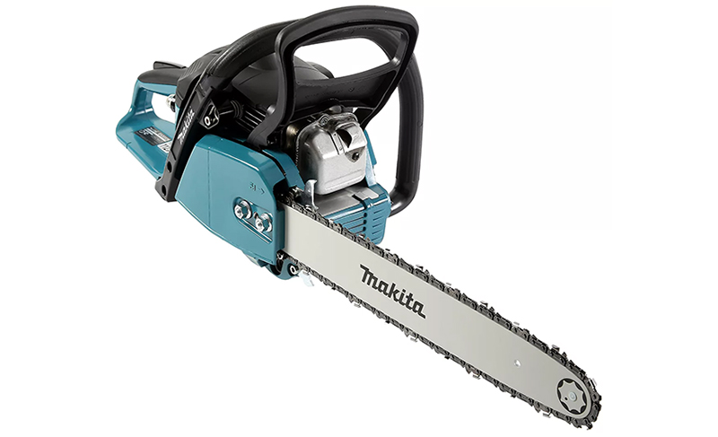 Makita EA3202S40B – с длительным моторесурсом среди бытовых