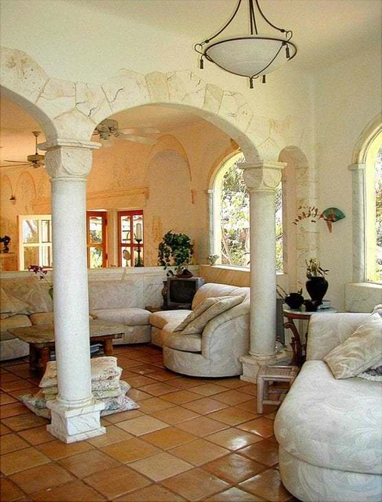 красивый интерьер дома в греческом стиле